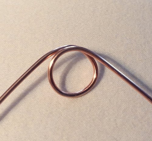 Linda Gale's Echo 8 Link - , Contemporary Wire Jewelry, Lashing, Wire Lashing, Loops, Wire Loop, Wrapped Wire Loop, The circle has been made.    